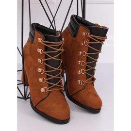 Botas de madera marrón con tacones altos 995-29 Camel 2 Botas de madera marrón con tacones altos 995-29 Camel 2