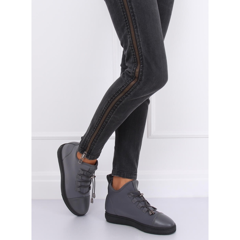 Zapatillas grises de neopreno con aislamiento gris XY-35 2 Zapatillas grises de neopreno con aislamiento gris XY-35 2