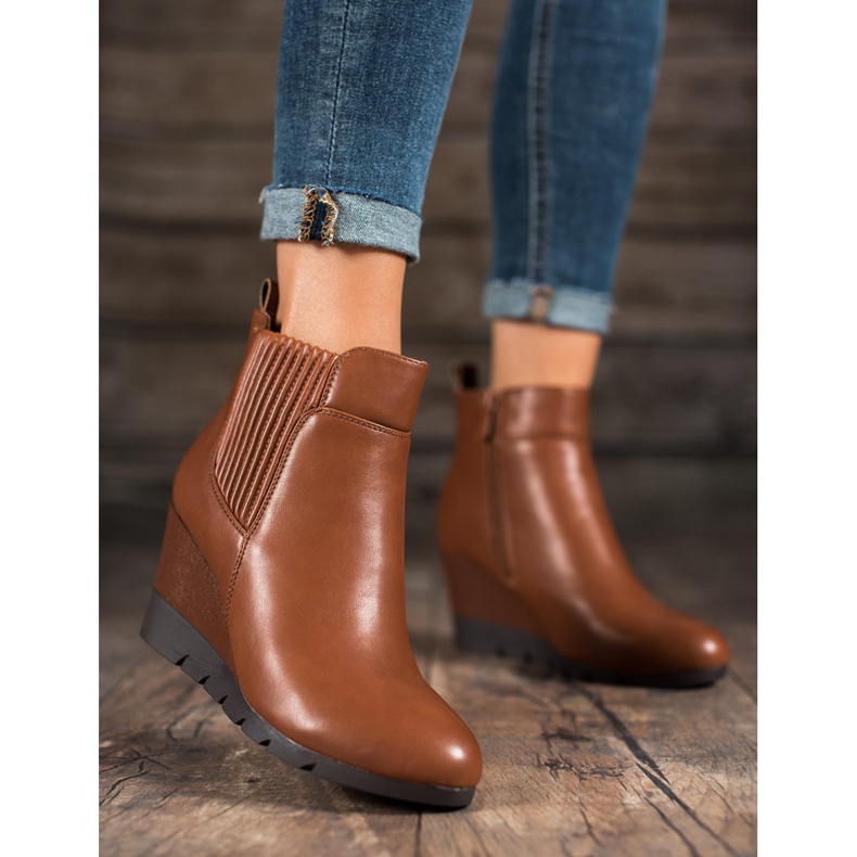 SHELOVET Botas de cuña marrón 1