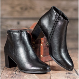 Botas en un poste VINCEZA negro 4