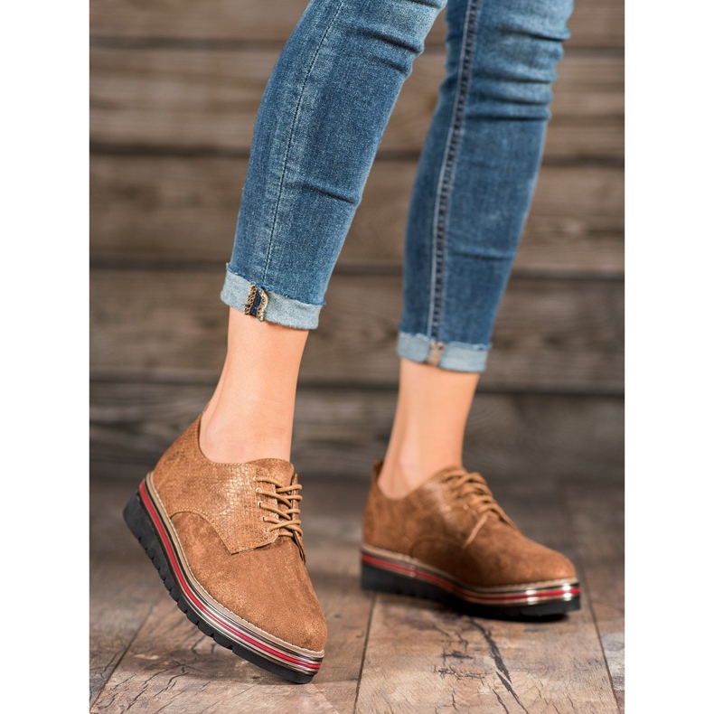 SHELOVET Zapatos en la plataforma con estampado de serpiente marrón 2