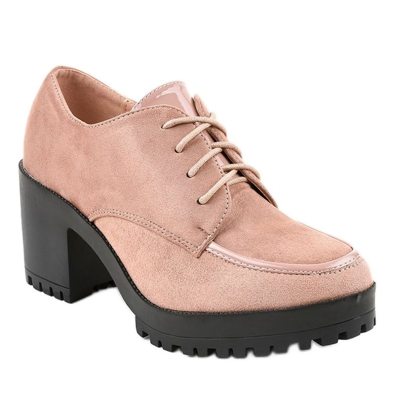 Botas rosas en el poste masivo HQ651 1