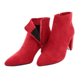 Botas en el poste de Sergio Leone 548 rojo 5
