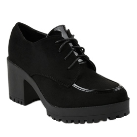 Botas negras en el poste masivo HQ651 negro 1