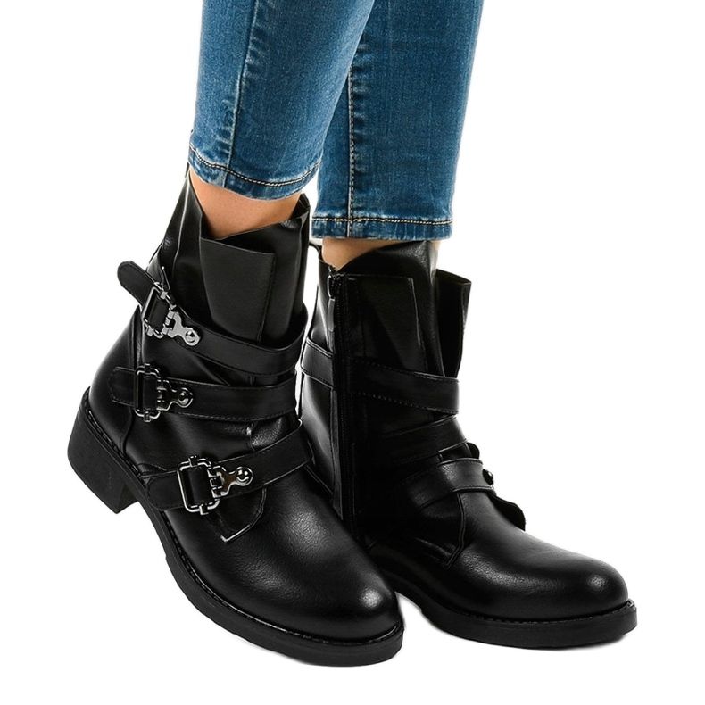 Botines planos negros de mujer con hebillas HQ952 1 Botines planos negros de mujer con hebillas HQ952 1