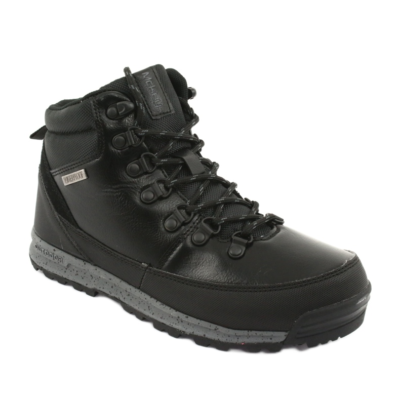 Trekking deportivo McKey 1066 negro 1