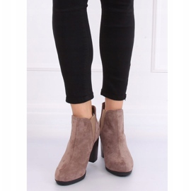 Botas de tacón beige H9261 Kaki 4