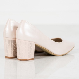 Goodin Bombas en un pilar marrón 1 Goodin Bombas en un pilar marrón 1