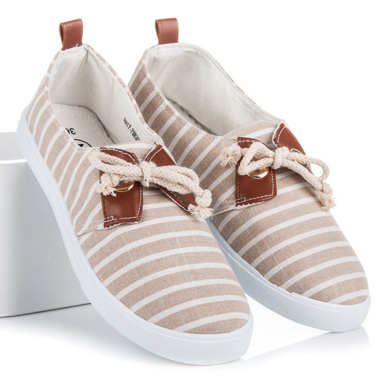 Mckeylor Zapatillas de canalé marrón 1