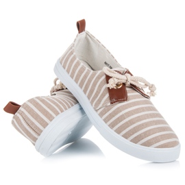 Mckeylor Zapatillas de canalé marrón 4
