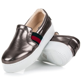 Kylie Slipons en la plataforma gris 4
