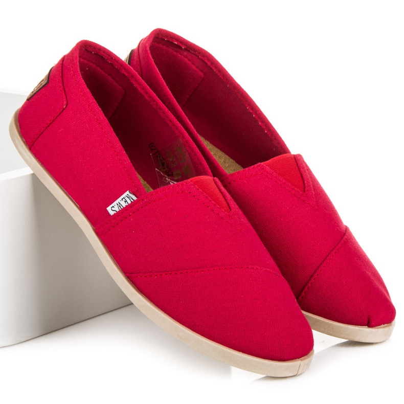Zapatillas rojas sin cordones rojo 1 Zapatillas rojas sin cordones rojo 1