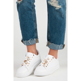 Deportivas Blancas Con Adorno blanco 7