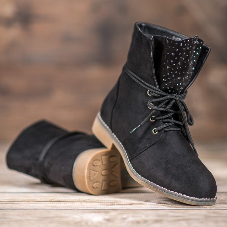 Botas con cristales negro 1