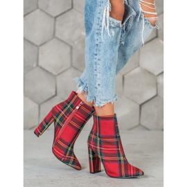 Seastar Botas con estilo en un poste rojo multicolor 1