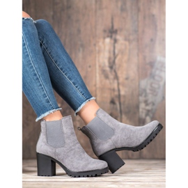 Queentina Botines chelsea en un bar gris 5