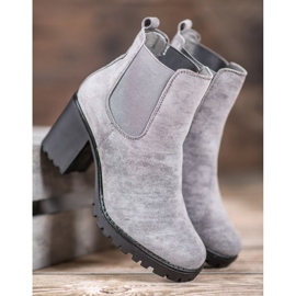 Queentina Botines chelsea en un bar gris 4