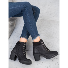 Queen Vivi Botas con cordones con cuero ecológico negro 1