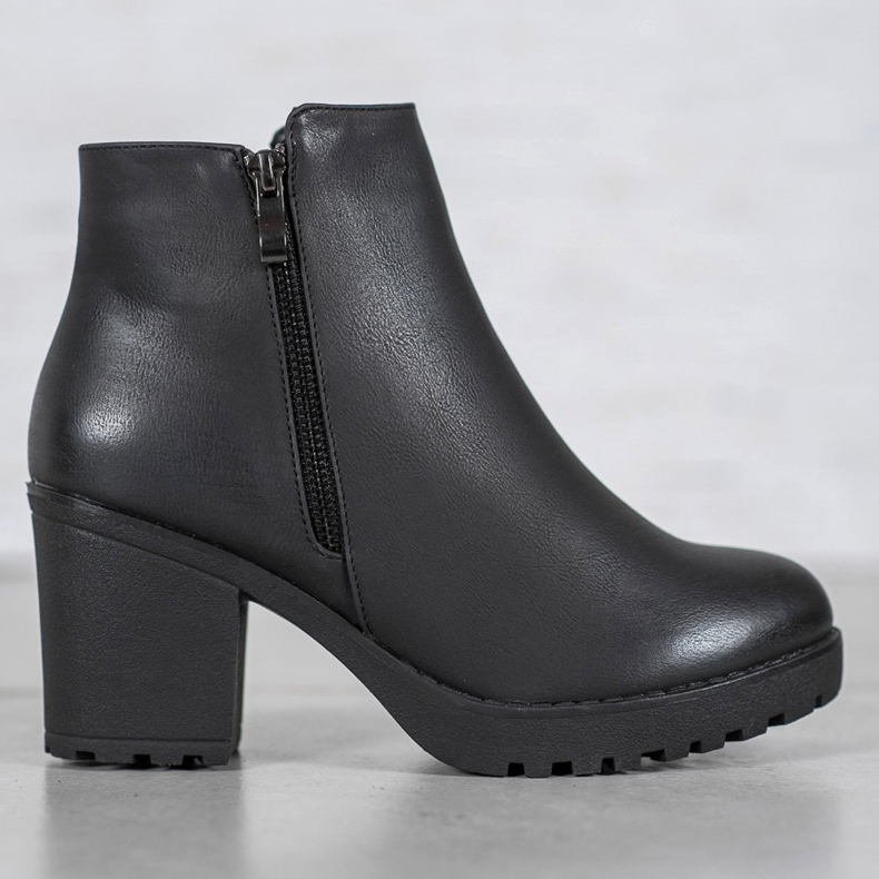 J. Star Botas en la plataforma negro 2