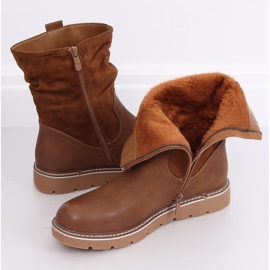 Botas con suela camel grueso BM-9062 Camel marrón 3