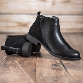 J. Star Botas de tacón plano negro 4