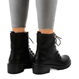 Botas militares negras aisladas K-9922 negro 3