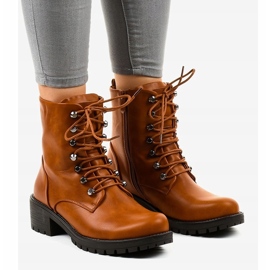 Botas militares marrones aisladas K-9922 marrón 1 Botas militares marrones aisladas K-9922 marrón 1
