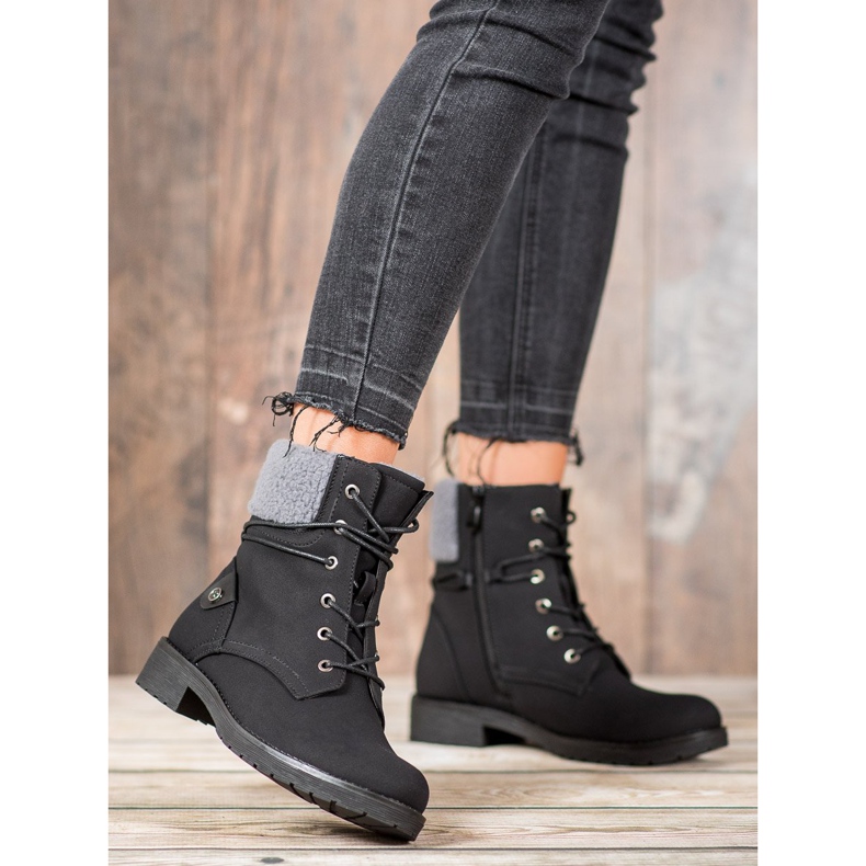 Kayla Tramperos con piel de oveja negro 1