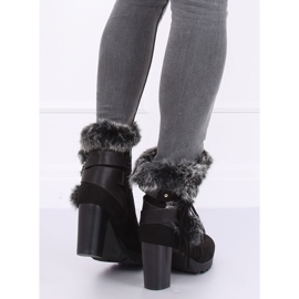 Botas negras de tacón con pelo SP05 Negro 1