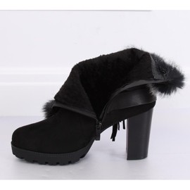 Botas negras de tacón con pelo SP05 Negro 4