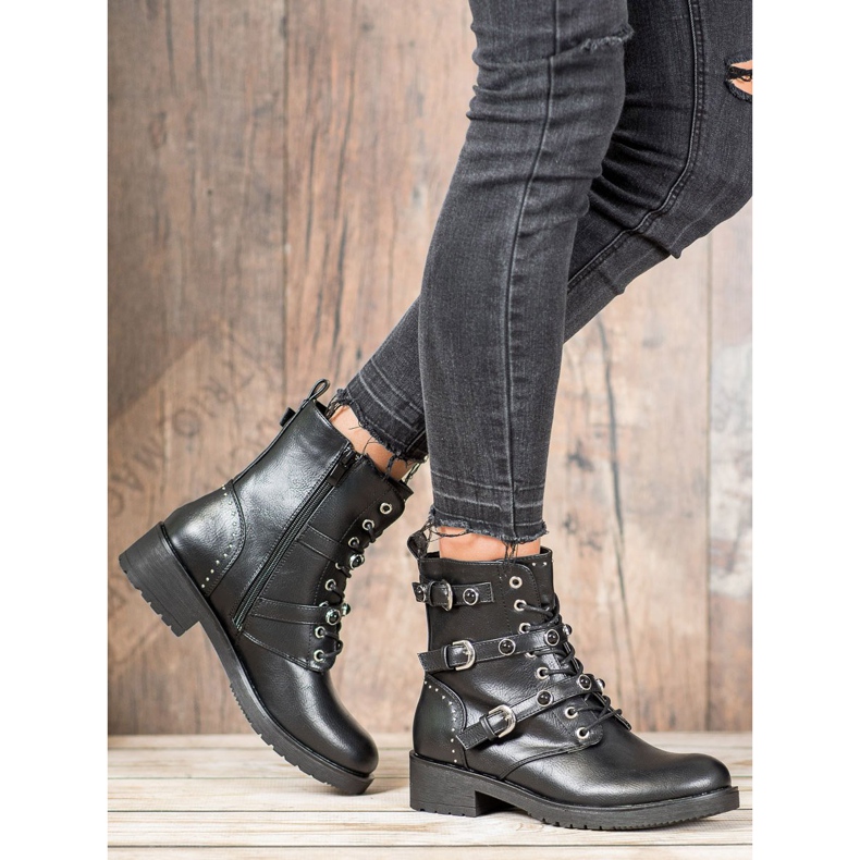 Cm Paris Trabajadores negros con cuentas 2