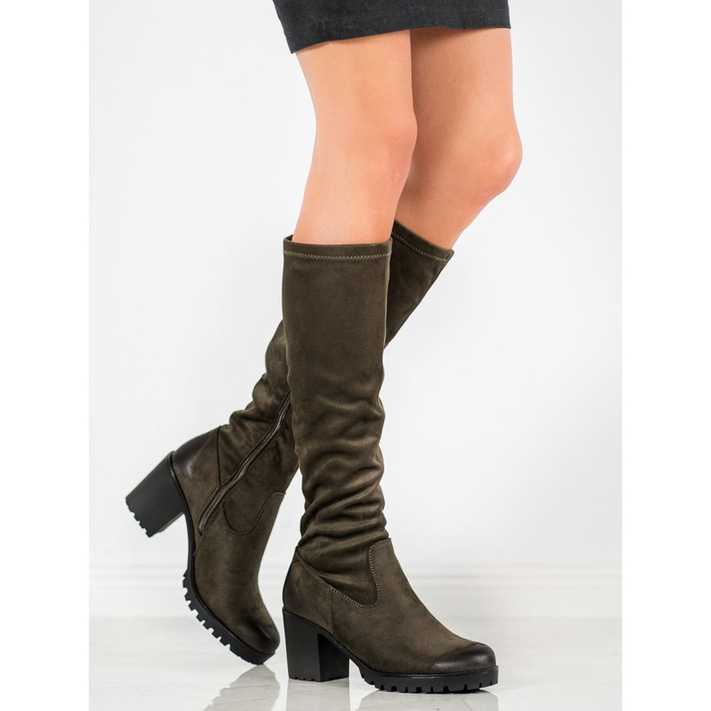 Botas en la plataforma VINCEZA verde 1