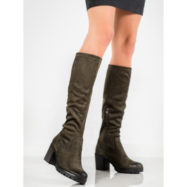 Botas en la plataforma VINCEZA verde 2