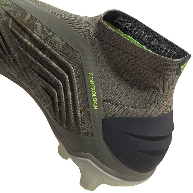 Botas de fútbol adidas Jr Predator 19+ Fg M EF8213 gris gris 1