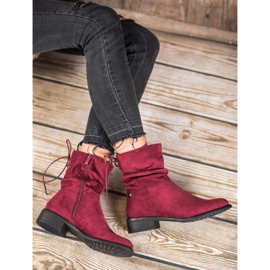 Flyfor Botas de ante con tacón plano rojo 1