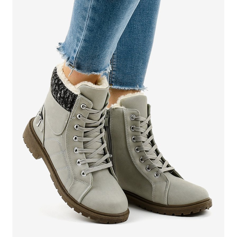 Botas de montaña con aislamiento gris NR02-4 2 Botas de montaña con aislamiento gris NR02-4 2