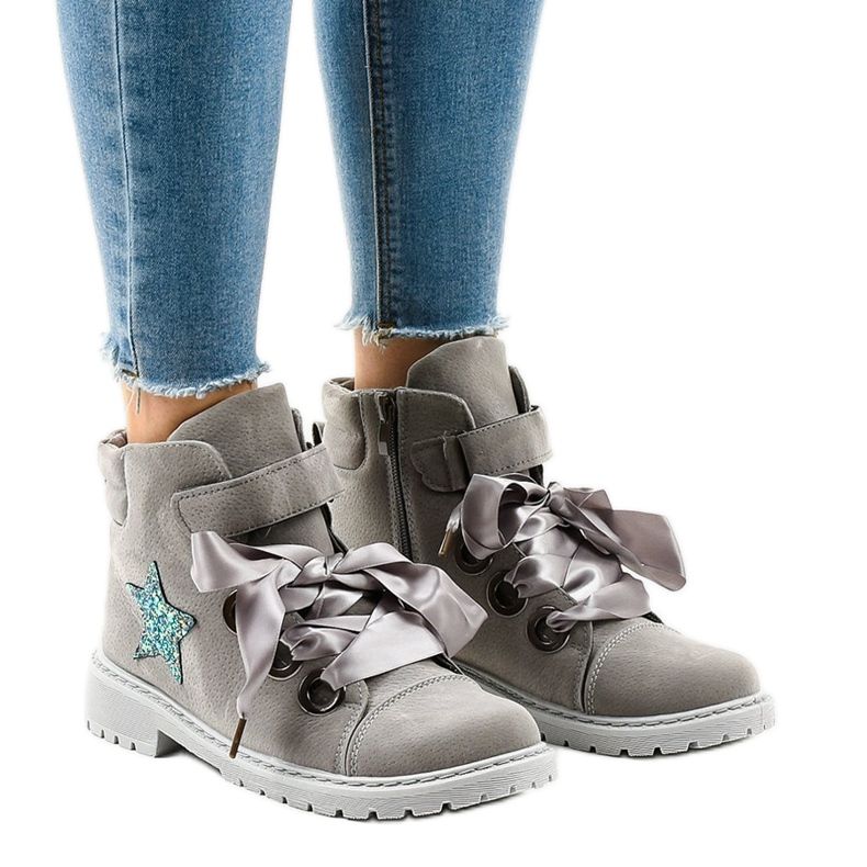 Botas de montaña grises con estrella TL51-3 1 Botas de montaña grises con estrella TL51-3 1