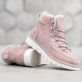 Goodin Tramperos en la plataforma rosado 2