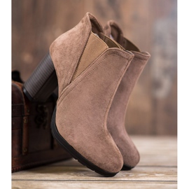 SHELOVET Botas sin cordones en un poste marrón 1