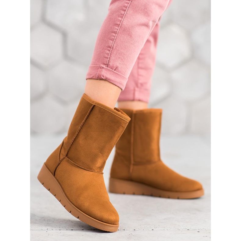 Kylie Alto Mukluki marrón 1