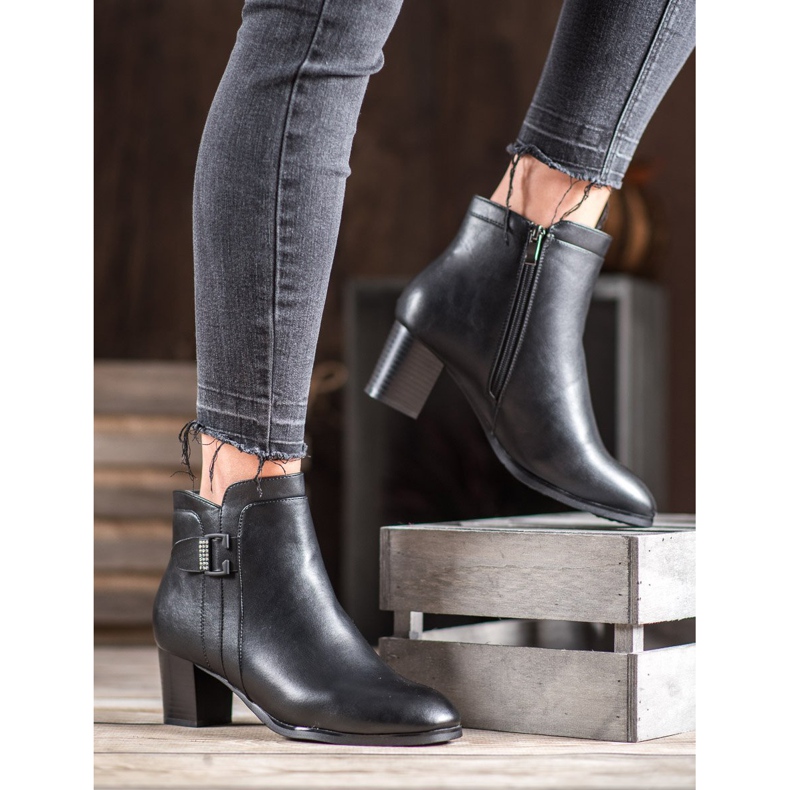 SHELOVET Botas elegantes con hebilla decorativa negro 1