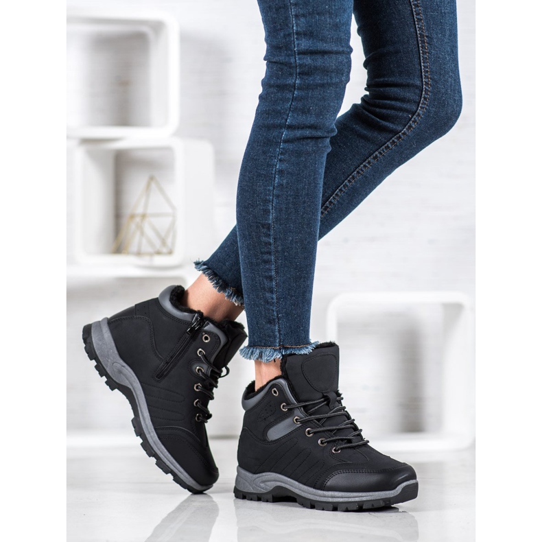 SHELOVET Tramperos deportivos aislados negro 1