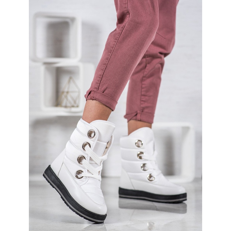 Muto Botas de nieve en la plataforma blanco 2