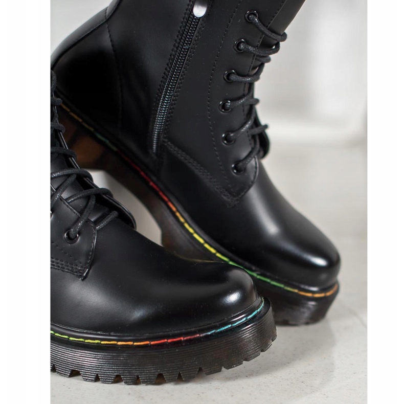 Bella Paris Trabajadores atados negro 2