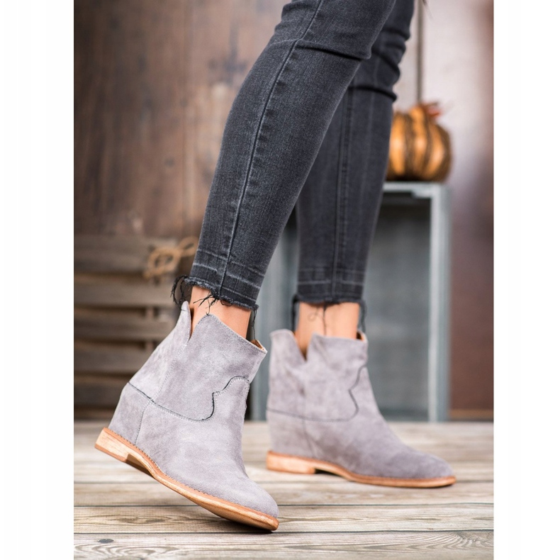 Bella Paris Botas vaqueras de ante gris 2