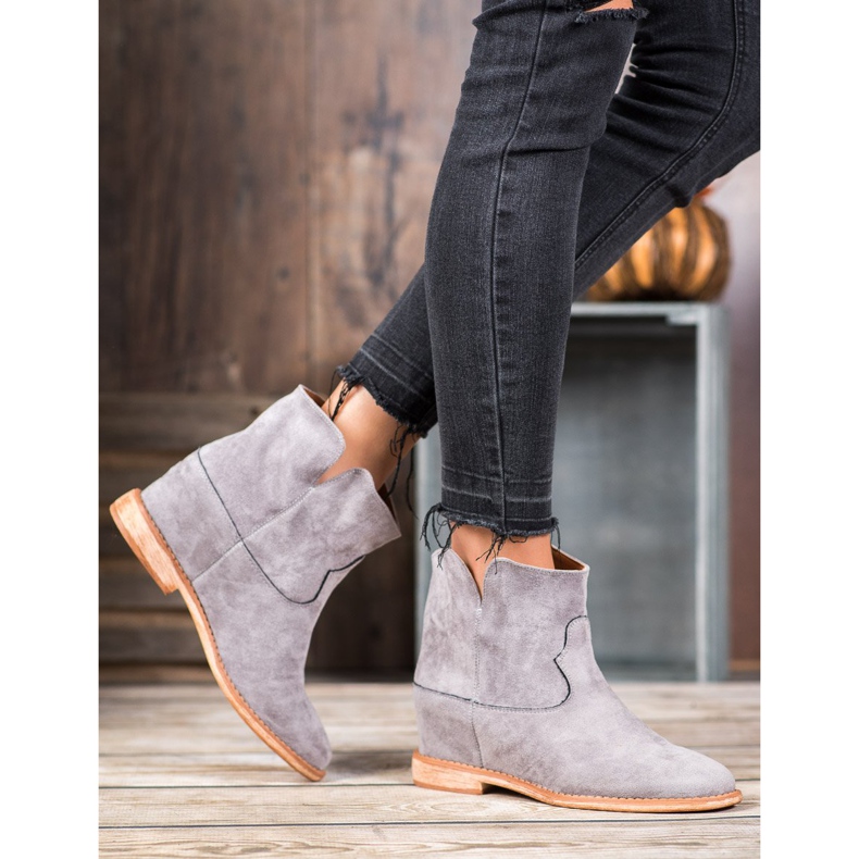 Bella Paris Botas vaqueras de ante gris 1