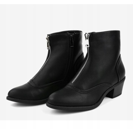 Botas negras aisladas AB1047 negro 3