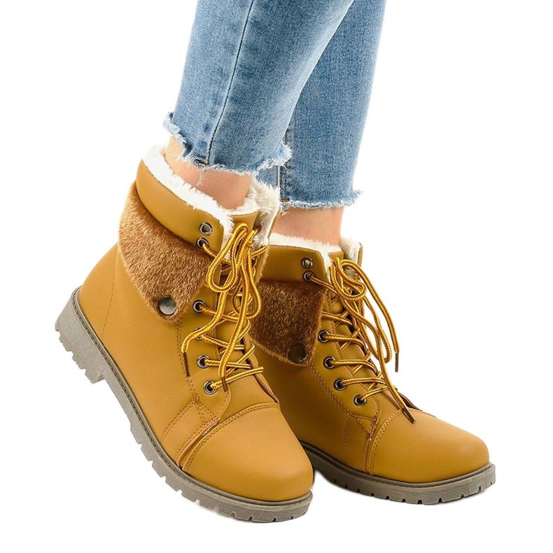 Botas camel aislantes con abrigo de piel de oveja 20697 marrón 1 Botas camel aislantes con abrigo de piel de oveja 20697 marrón 1