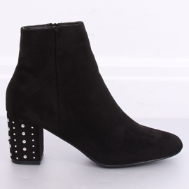 Botas negras de tacón con tachuelas 3098A Negro 1