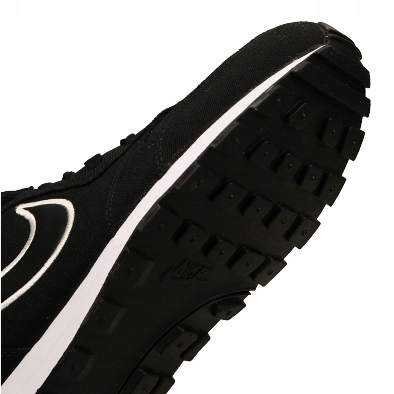 Nike Md Runner 2 Se M AO5377-001 negro 2